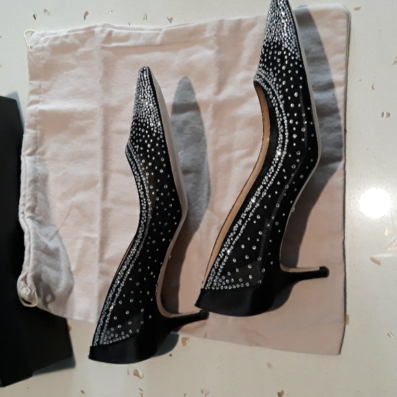 NIB Badgely Mischka EMI pumps in black - Picture 9 of 16